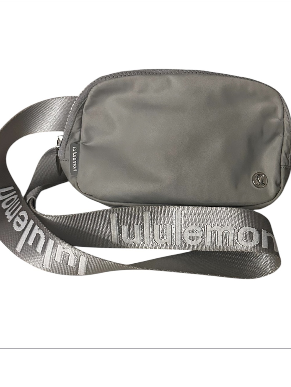 Lululemon Athletica Silver Gray Waist/Crossbody Belt Bag
